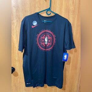 Nike Authentic NBA Black and Red Graphic Short Sleeve Tee